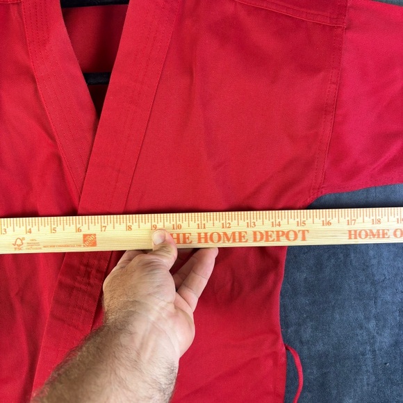 Kids Red Martial Arts Gi Top and pants set (size 000 translates to child medium) - Picture 4 of 9